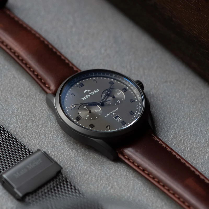 Mats Meier Mont Vélan Chrono Grijs/Bruine Horloge MM10005