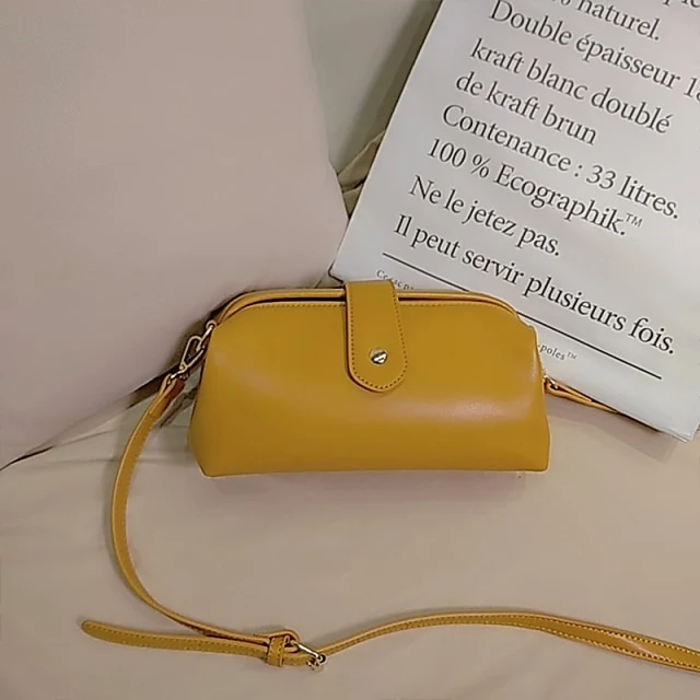 Bolso de hombro vegano pequeño estilo doctor CEZIRA