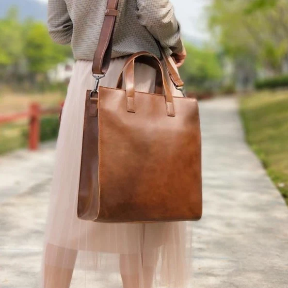 Bolso Tote CASUAL de Piel Vegana