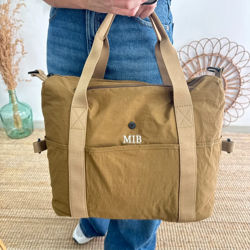 Bolso nylon multibolsillos camel