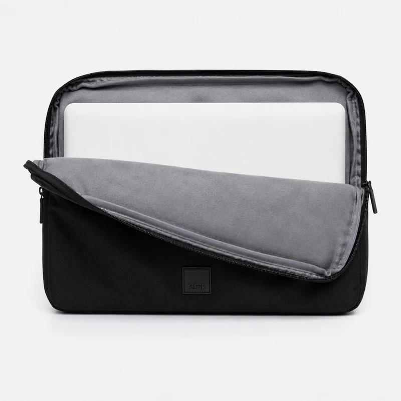 Capture Laptop Case 13" Black