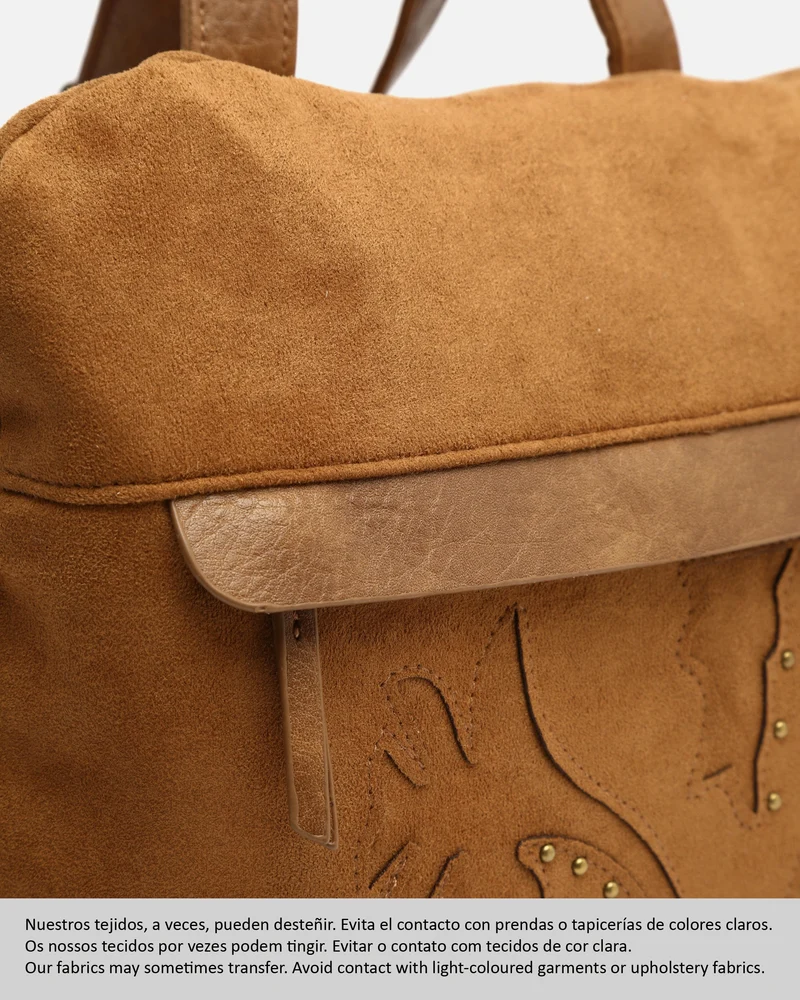 Doblipi mochila antirrobo efecto ante con detalles metálicos