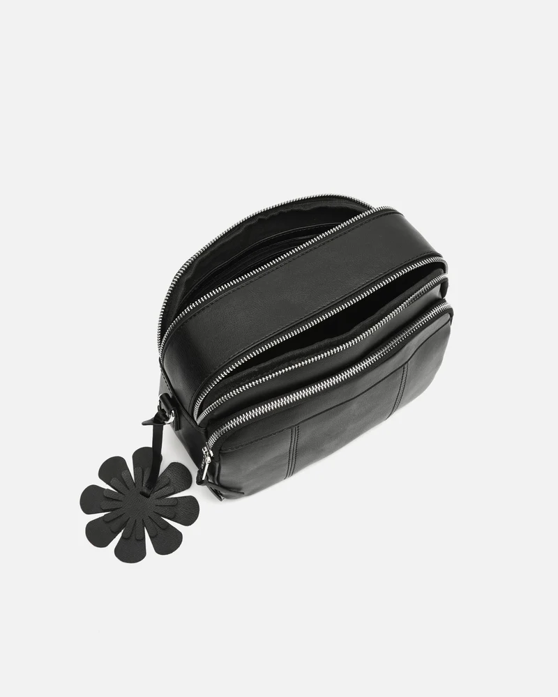 Filiberti bolso bandolera con detalle colgante ED.