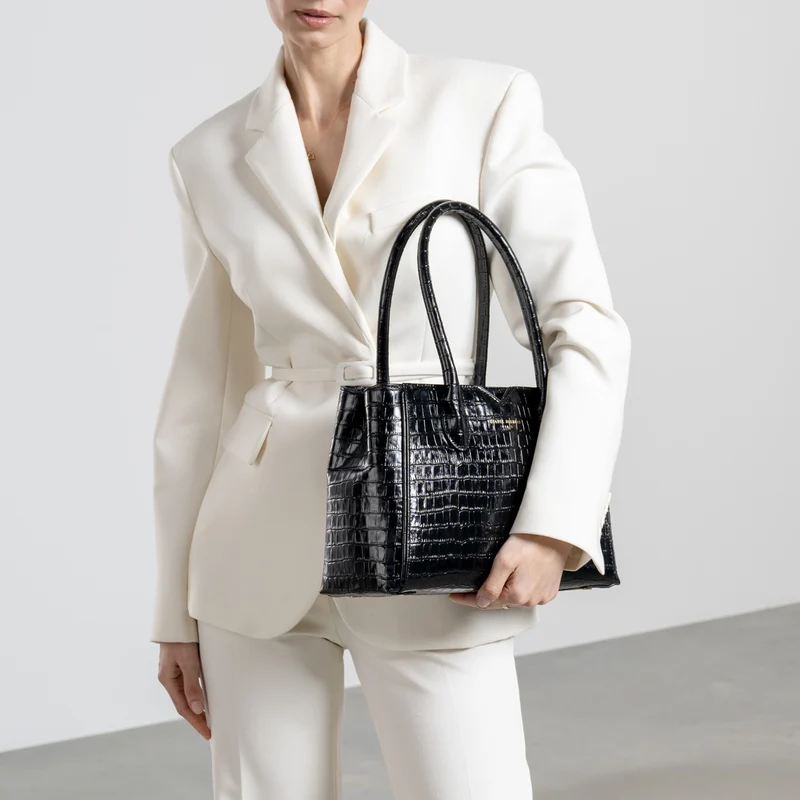 Isabel Bernard Honoré Cloe Midi Croco Zwarte Kalfsleren Handtas IB25082-201