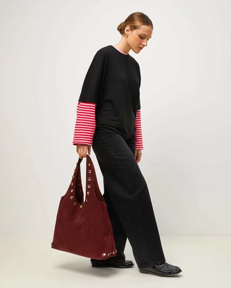 Nemi bolso hobo grande efecto ante con detalles metálicos grandes