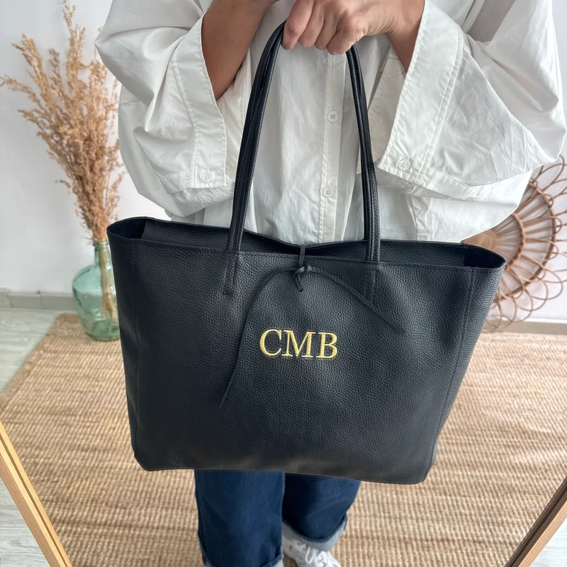 Shopper grande piel negro cremallera personalizado iniciales bordadas