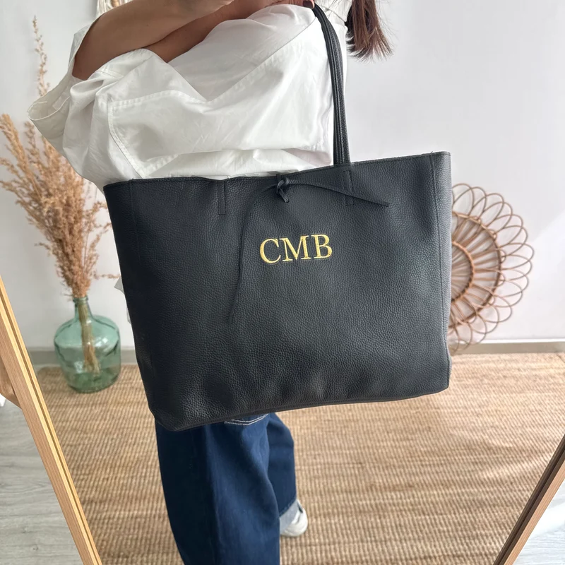 Shopper grande piel negro cremallera personalizado iniciales bordadas