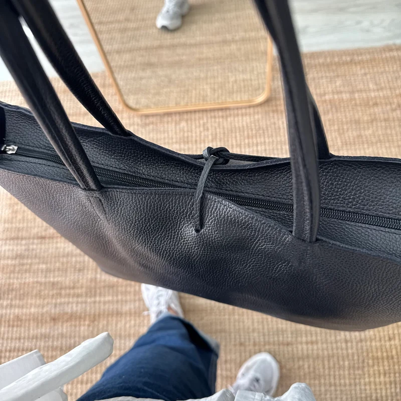 Shopper grande piel negro cremallera personalizado iniciales bordadas