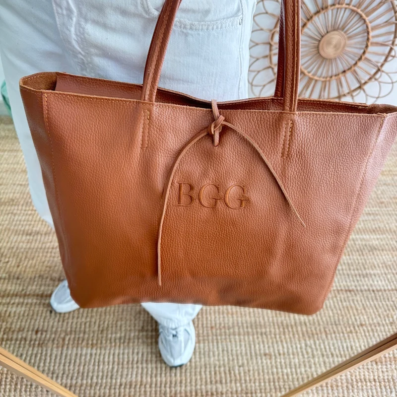 Shopper grande piel camel cremallera personalizado iniciales bordadas