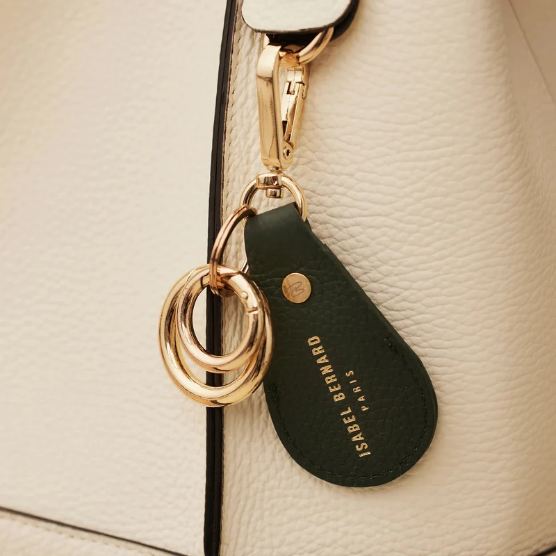 Isabel Bernard Honoré Filou Groene Kalfsleren Airtag Sleutelhanger IB66000-061