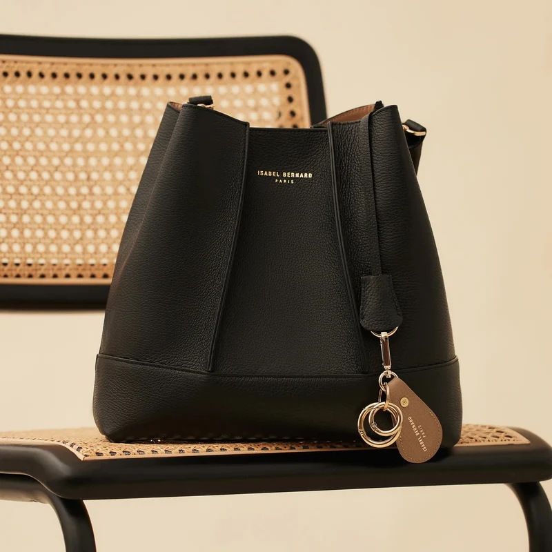 Isabel Bernard Honoré Filou Taupe Kalfsleren Airtag Sleutelhanger IB66000-078
