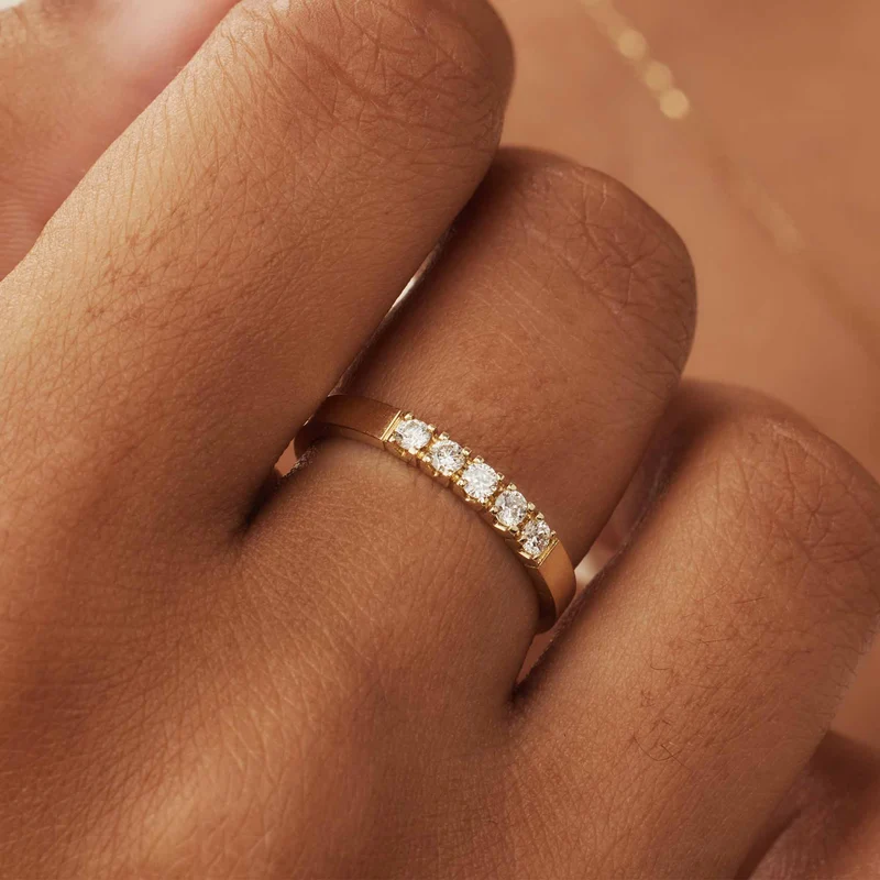 Isabel Bernard De la Paix Madeline 14 karaat gouden ring | diamant 0.20 ct | IBD330018-48