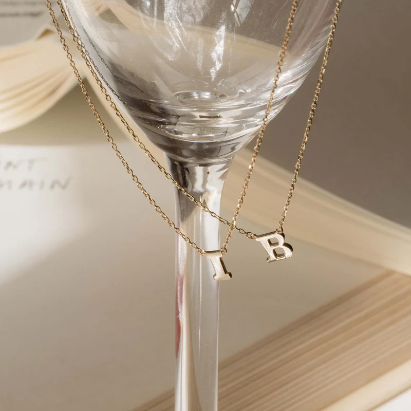 Isabel Bernard 14 Karaat Gouden Le Marais Chloé Ketting IB340134-A (Letter: A)