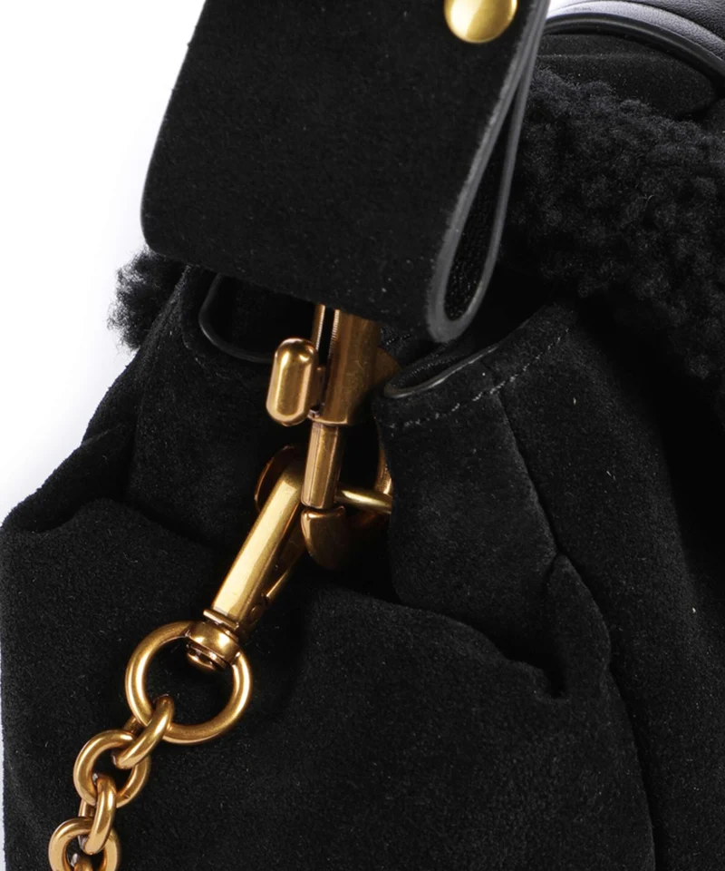 Vivienne Westwood Hazel Treasure Shearling Suede Bolso de hombro black