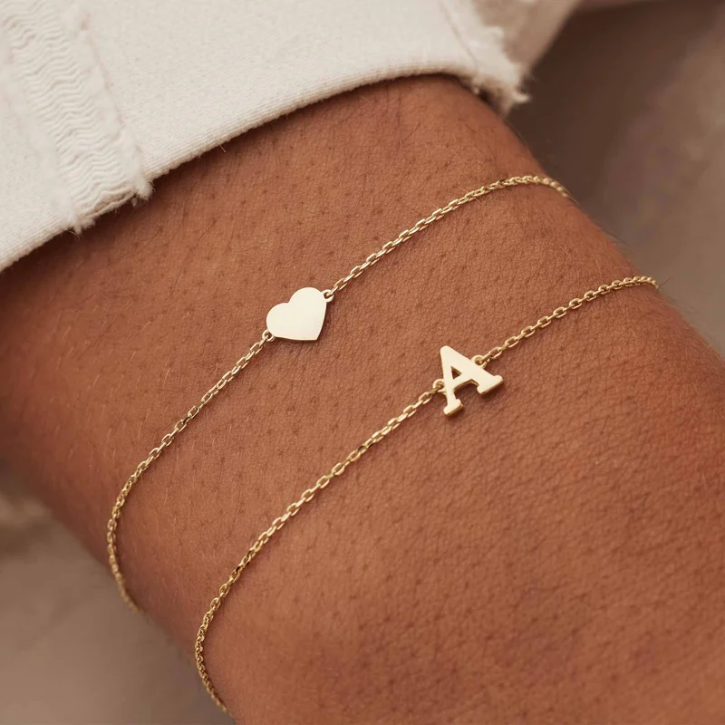 Isabel Bernard Le Marais Rachel 14 Karaat Gouden Initial Armband IB320101-A (Letter A)