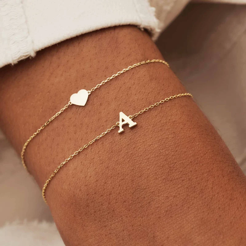 Isabel Bernard Le Marais Rachel 14 Karaat Gouden Initial Armband IB320101-A (Letter A)
