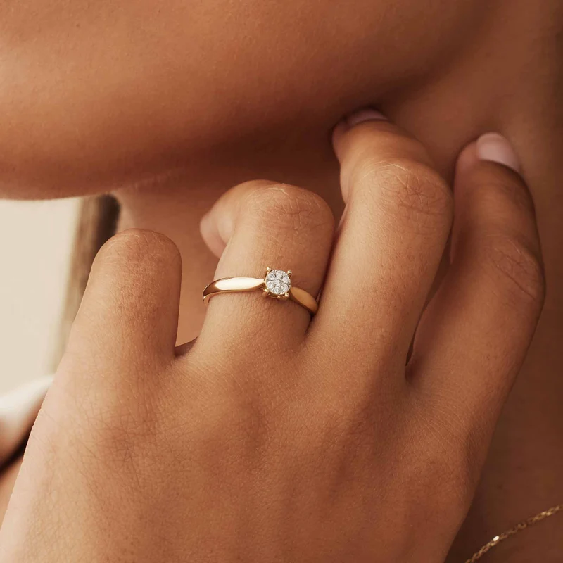 Isabel Bernard De la Paix Hanaé 14 karaat gouden ring | diamant 0.08 ct | IBD330007-50