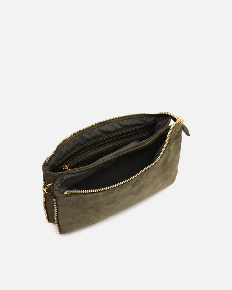 Boleo bolso bandolera efecto ante y con detalles metálicos