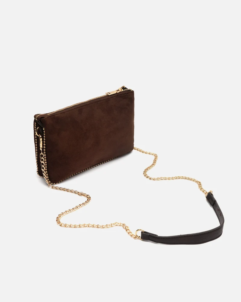 Boleo bolso bandolera efecto ante y con detalles metálicos