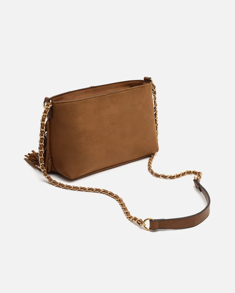 Anabelas-1 bolso bandolera efecto ante con detalles metálicos y flecos