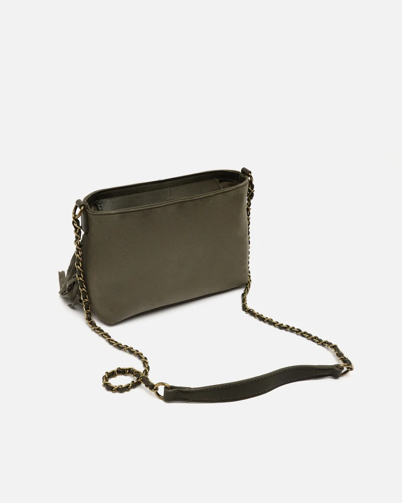 Anabelas-1 bolso bandolera efecto ante con detalles metálicos y flecos