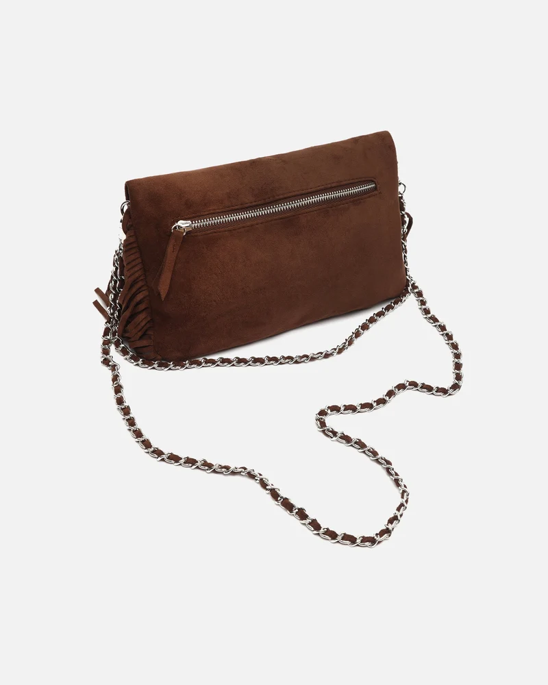 Flequichu bolso de hombro efecto ante con detalles metálicos y flecos