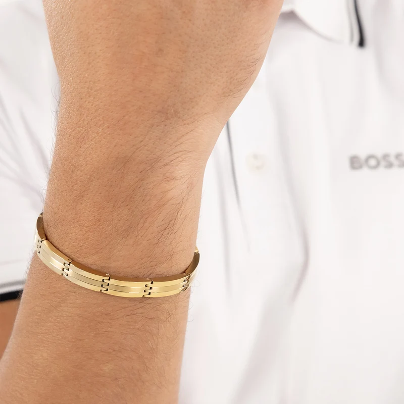 Hugo Boss Roestvrij Staal Goudkleurige Heren Schakelarmband HBJ1580805