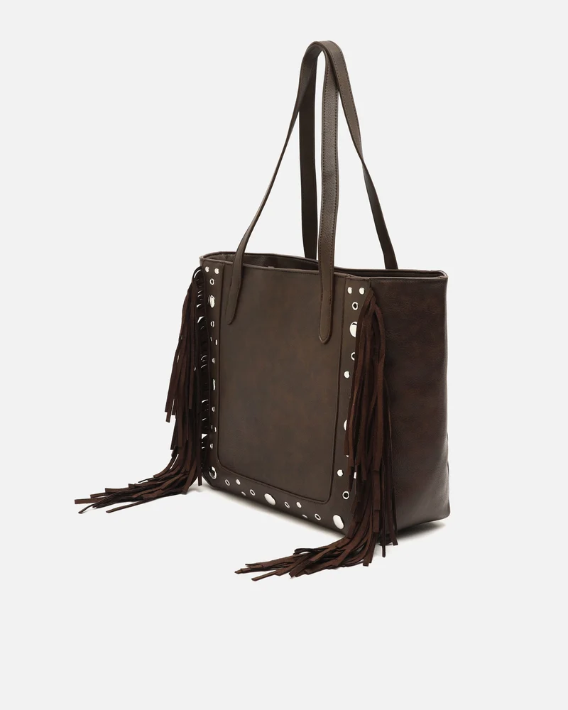 Catrinas bolso shopper grande con detalles metálicos y flecos