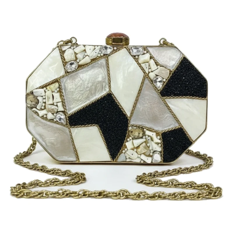 Clutch Deluxe Poliedro Mosaico Blanco, Gris y Negro