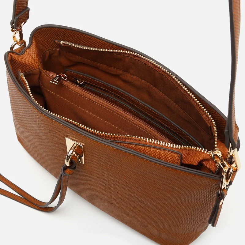 Engri bolso bandolera pequeño con detalles metálicos