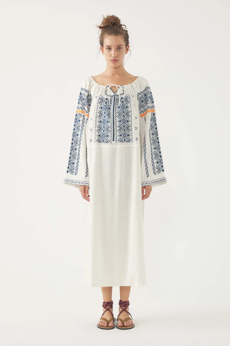 Robe brodée Edna