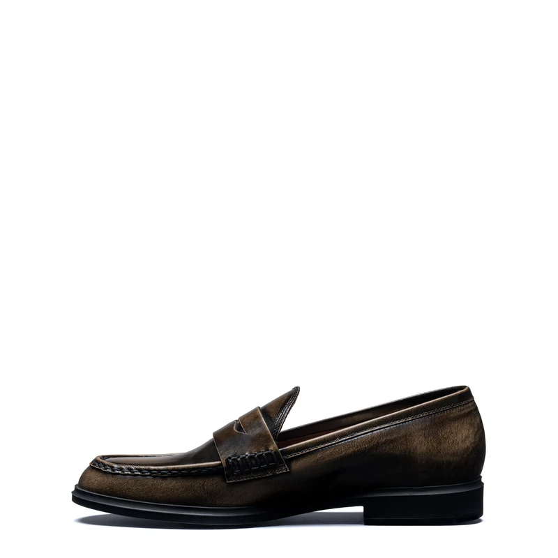 Isabel Bernard Vendôme Blandine mokka loafers van spazzolato leer IB51015-639-36