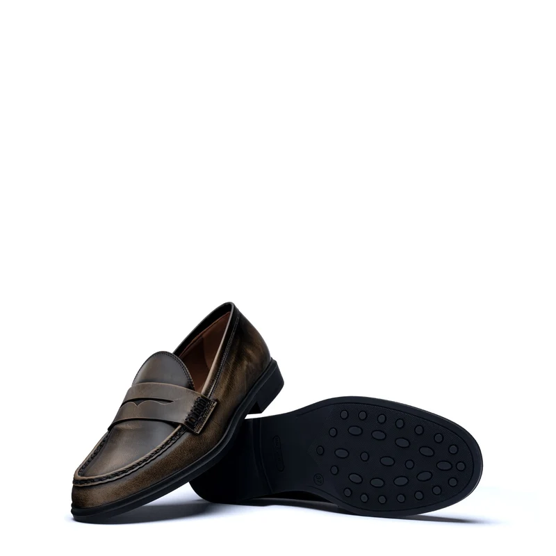 Isabel Bernard Vendôme Blandine mokka loafers van spazzolato leer IB51015-639-36