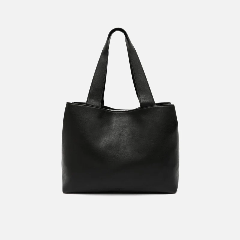 Yura bolso shopper grande con detalles metálicos ED.