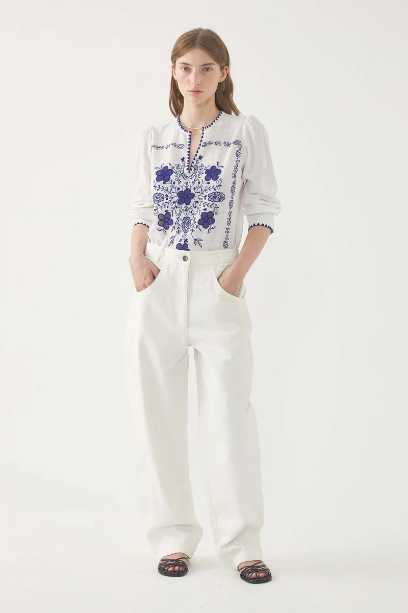 Blouse brodée Vahani