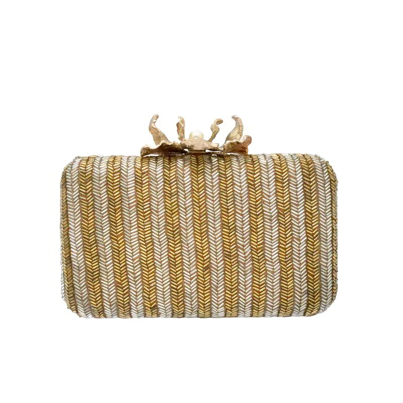 Bolso Flor Garra Bozeman Dorado