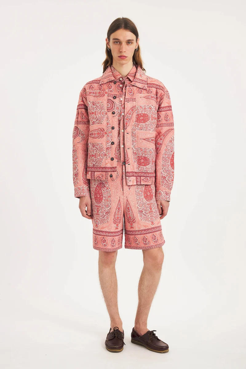Veste Tajara
