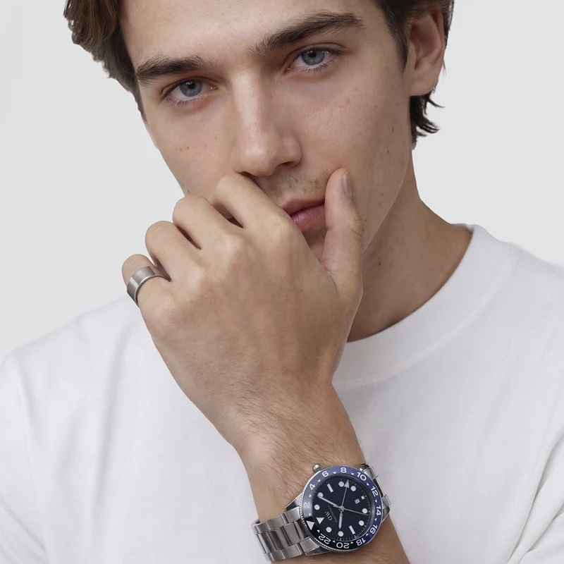 Daniel Wellington Iconic Link Zwart Blauwe Keramische Bezel Herenhorloge DW00100921