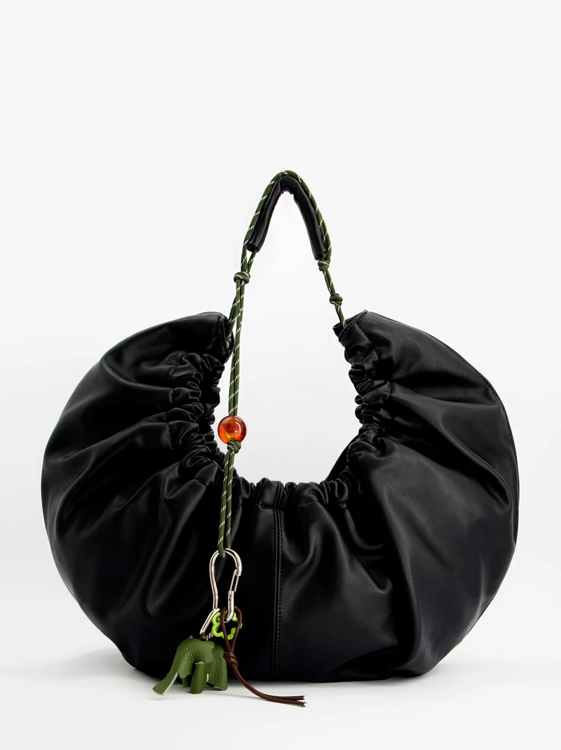 Bolso negro fruncido efecto piel - Bolor