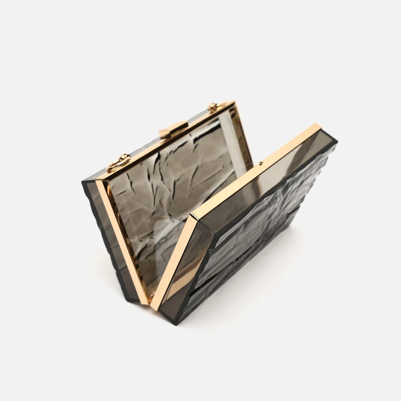 Caja bolso bandolera de fiesta pequeño con cadena extraíble ED.