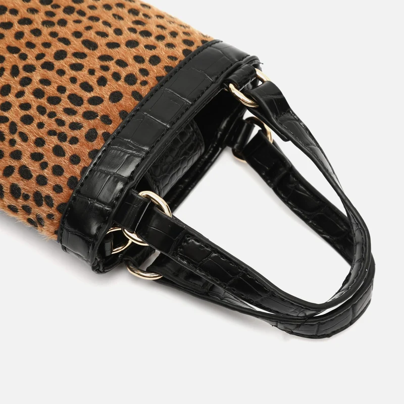 Samira bolso de mano pequeño animal print con asa bandolera extraíble ED.