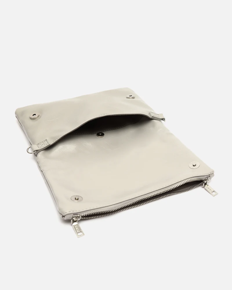 Erosa bolso de hombro pequeño con asa bandolera extraíble y detalles metálicos ED.