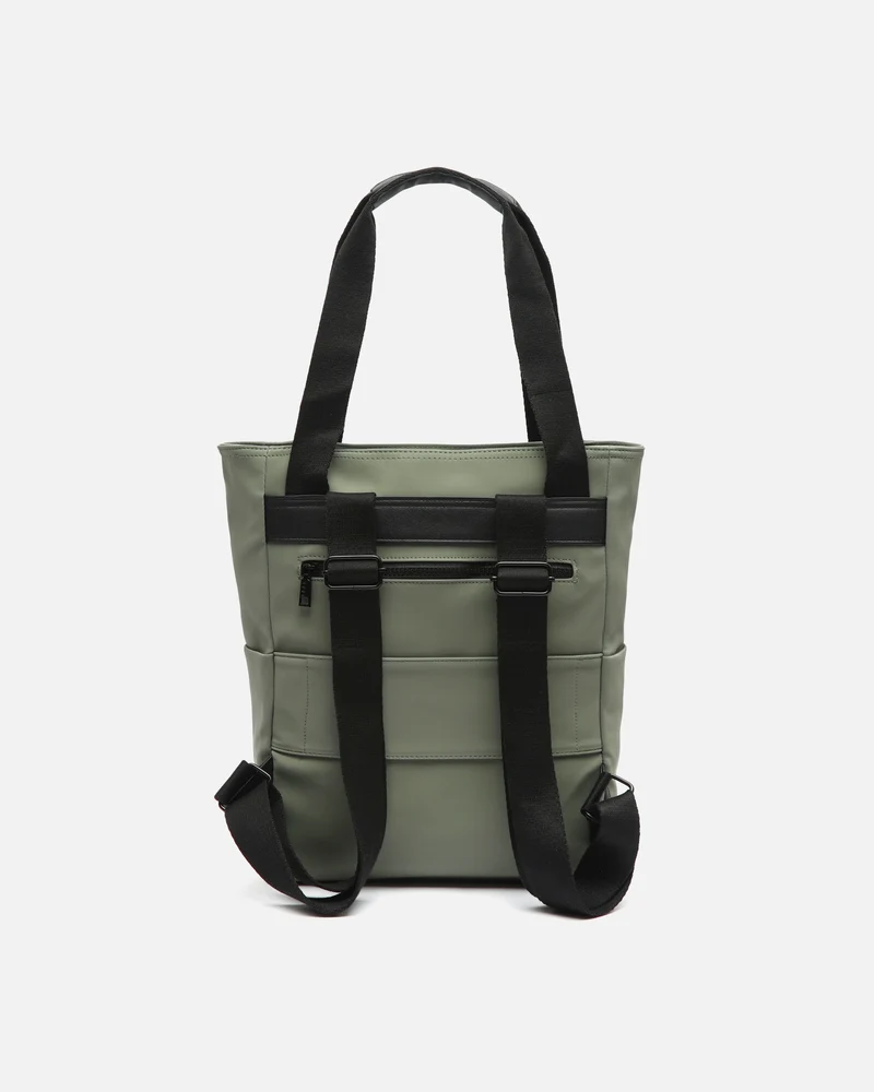 Dominica mochila grande en nylon con bolsillo para portátil (14") y asa de hombro