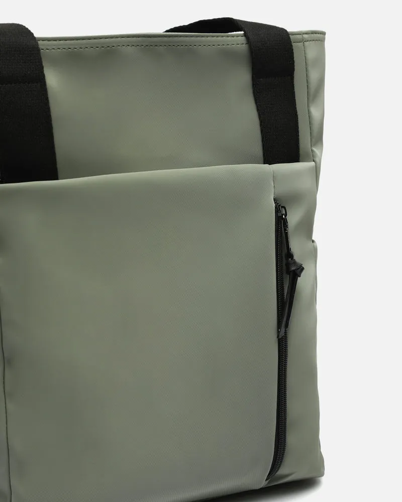 Dominica mochila grande en nylon con bolsillo para portátil (14") y asa de hombro