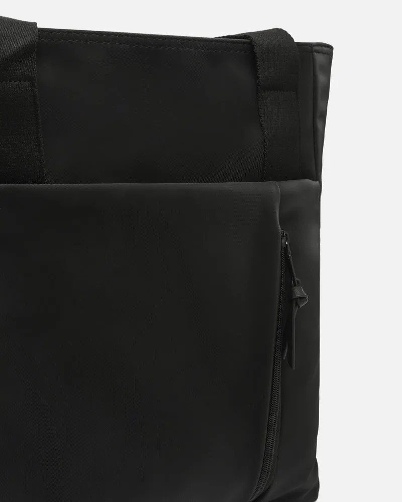 Dominica mochila grande en nylon con bolsillo para portátil (14") y asa de hombro