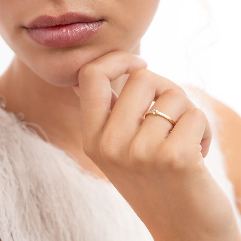 Isabel Bernard Rivoli Amore 14 Karaat Gouden Stacking Ring Met Zirkonia Steentje IB330109-50