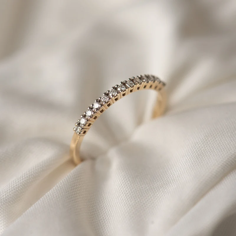 Isabel Bernard De la Paix Madeline 14 karaat gouden ring met diamant 0.18 ct IBD330023-54