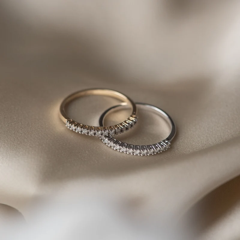 Isabel Bernard De la Paix Madeline 14 karaat gouden ring met diamant 0.18 ct IBD330023-54