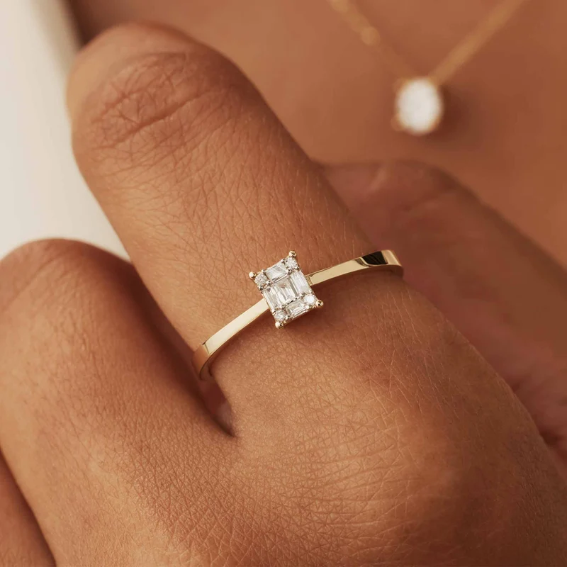 Isabel Bernard De la Paix Maxime 14 karaat gouden ring met diamant 0.13 ct IBD330022-60