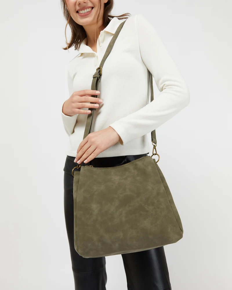 Kubi bolso hobo mediano con asa bandolera extraíble ED.
